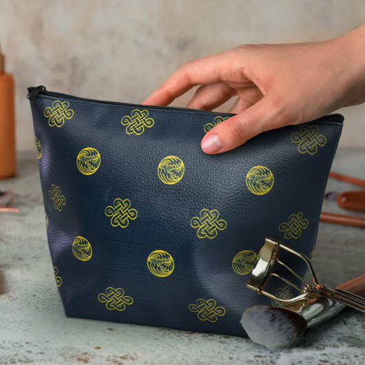 Medium Busan Cosmetic Bags Feature
